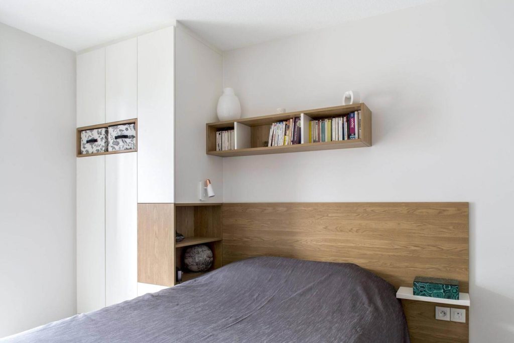 Aménagement intérieur sur mesure dans une chambre à Strasbourg avec placard et tête de lit