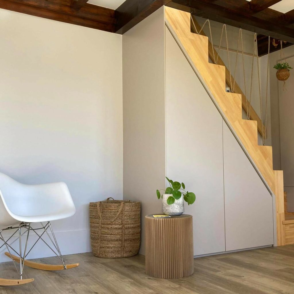 Meuble placard sous escalier réalisé à Schiltigheim