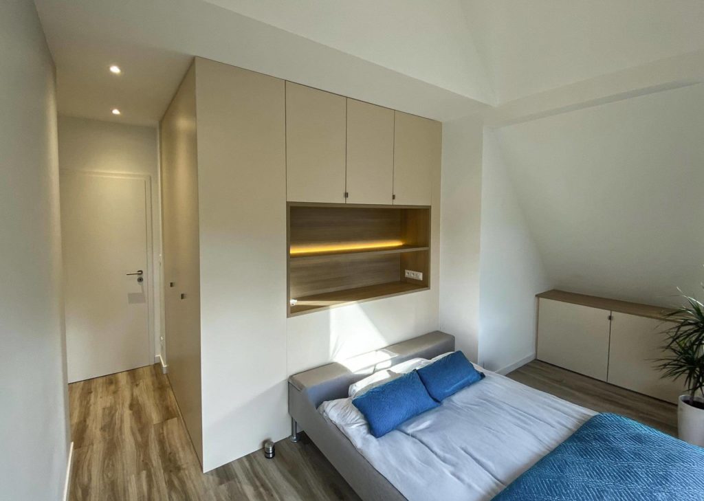 Aménagement de placards dans une chambre à Hoenheim