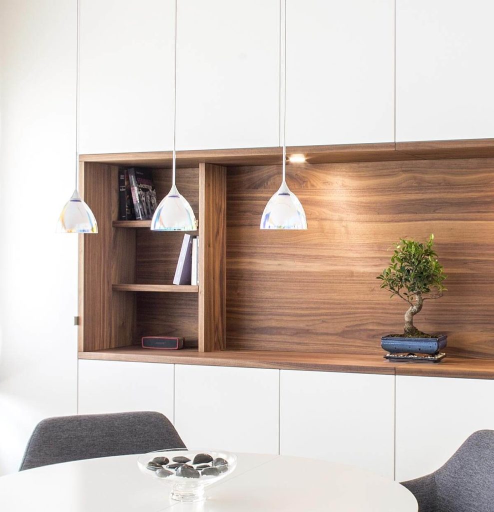 Mur de rangement sur mesure réalisé à Strasbourg